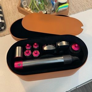 Complete Dyson Airwrap